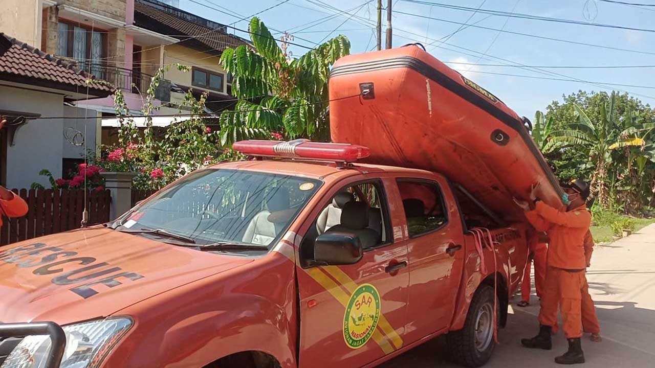 ABK Kapal Ponton Tenggelam Terbawa Arus Deras, Saat Mandi di Sungai Mahakam