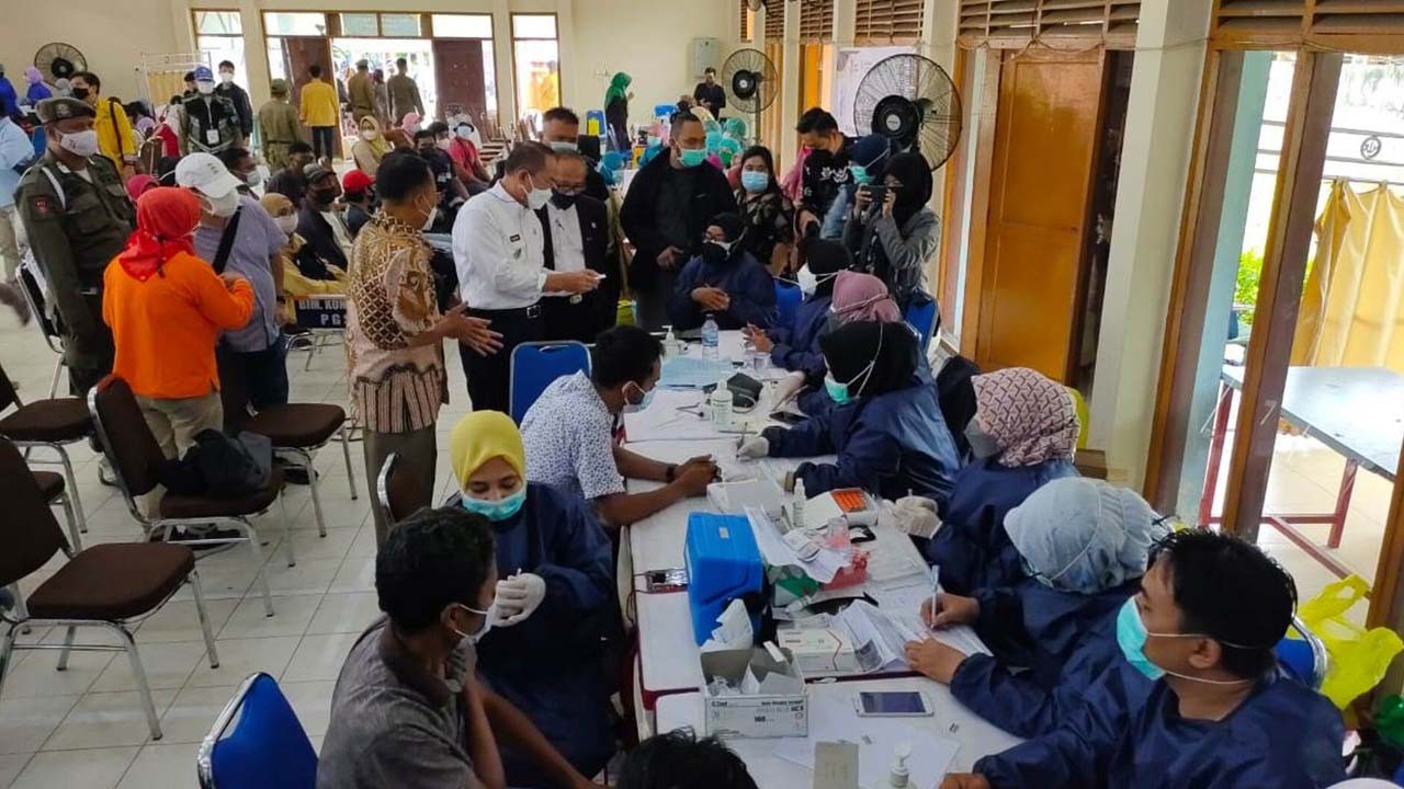 Alumni Lemhannas Kaltim Salurkan 1.000 Dosis Vaksin di Samarinda