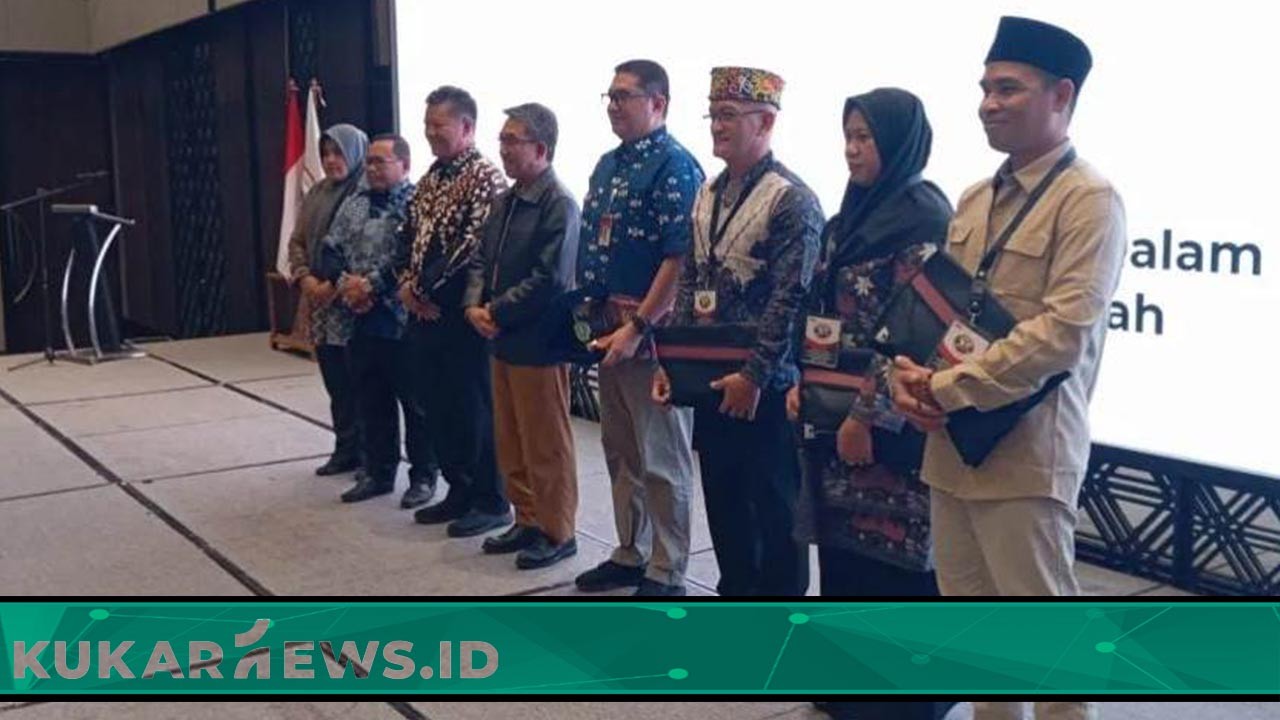 Bapedda Kutim Gelar Bimtek Peningkatan Kapasitas Aparatur Desa