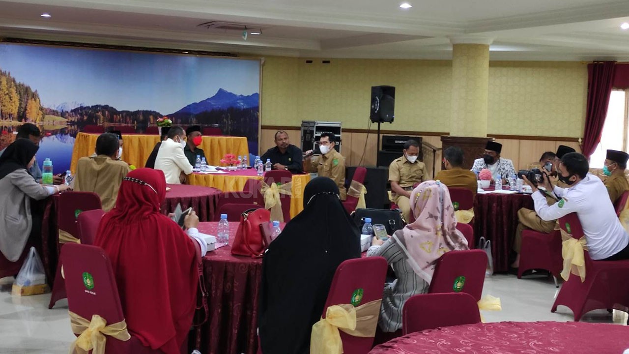 DPRD Kukar Terima Aspirasi dari Tenaga Pendidik