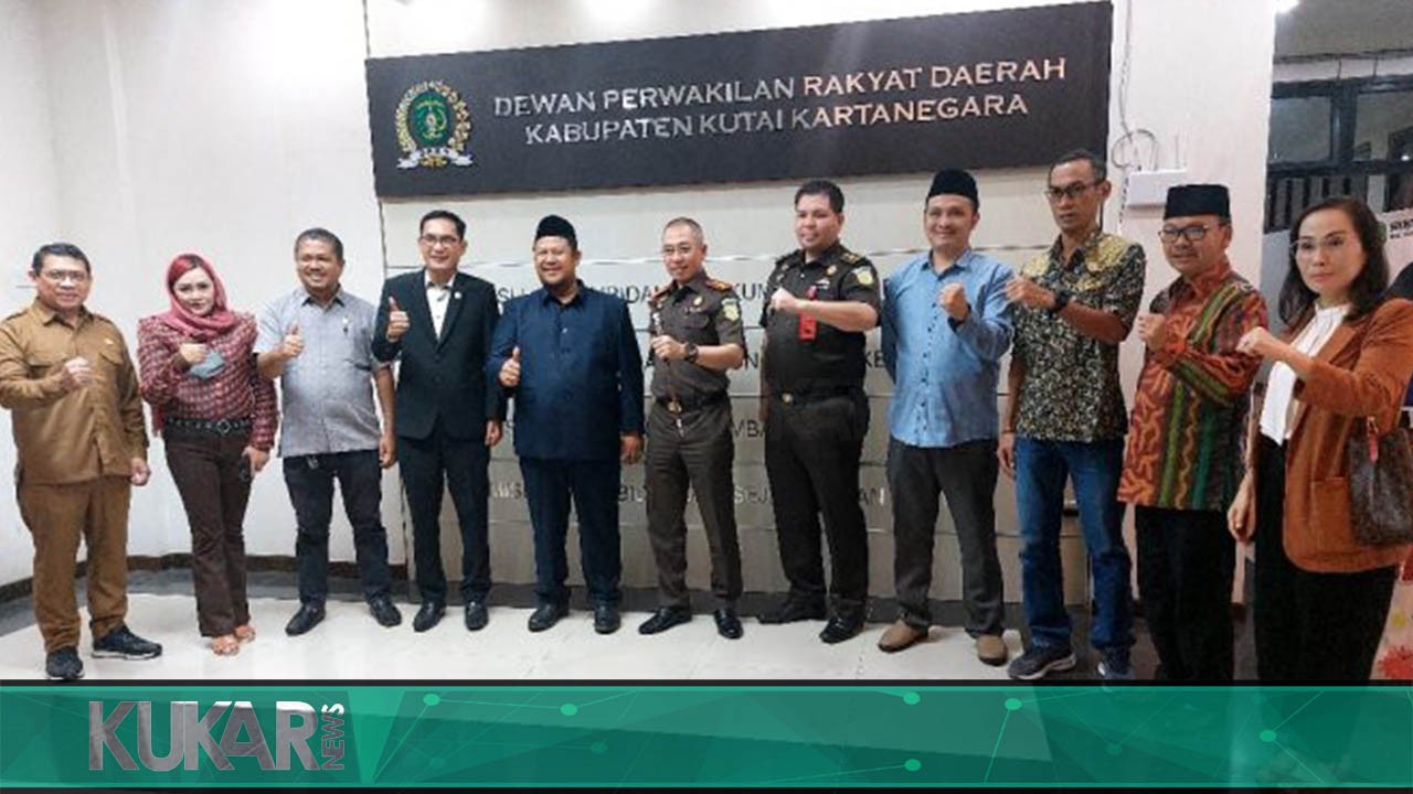 DPRD Kutai Kartanegara Terima Kunjungan Silaturahmi Kejari Kukar