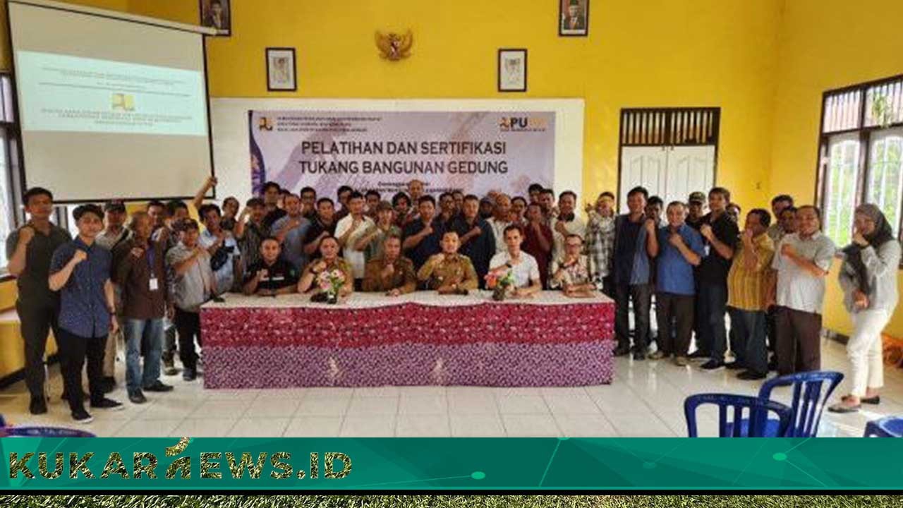 Kelurahan Melayu Gandeng Dinas PU Gelar Pelatihan Pertukangan