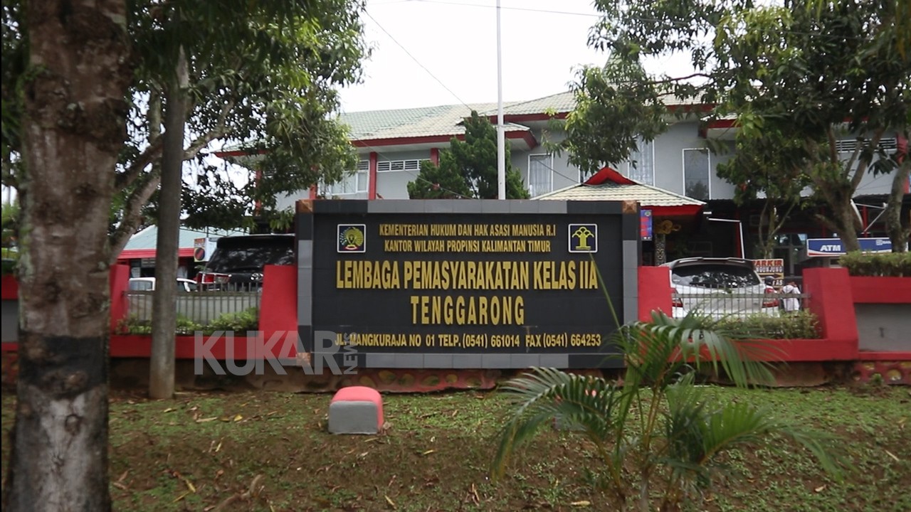 711 Napi Lapas Kelas II A Tenggarong Terima RK Idul Fitri 1442 H