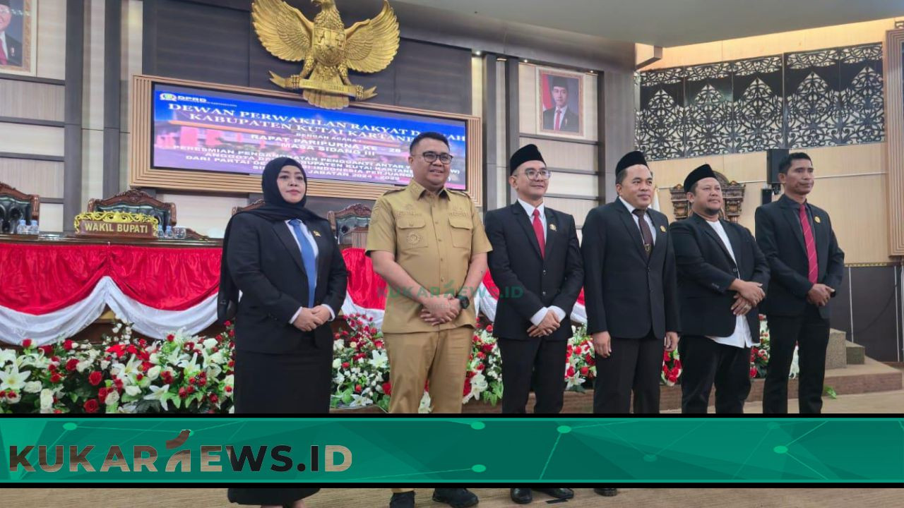 Akhmad Akbar Haka Resmi Gantikan Junaidi di DPRD Kukar
