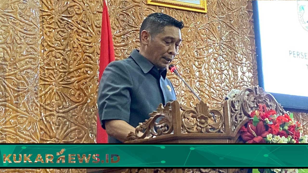Sekwan Kutim Bacakan Nota Kesepakatan Propemperda Tahun 2024