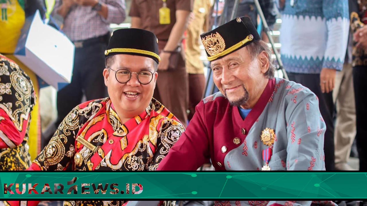 Wabup Kukar Rendi Solihin Ajak Warga Ramaikan Panggung Hiburan Rakyat Desa Sabintulung