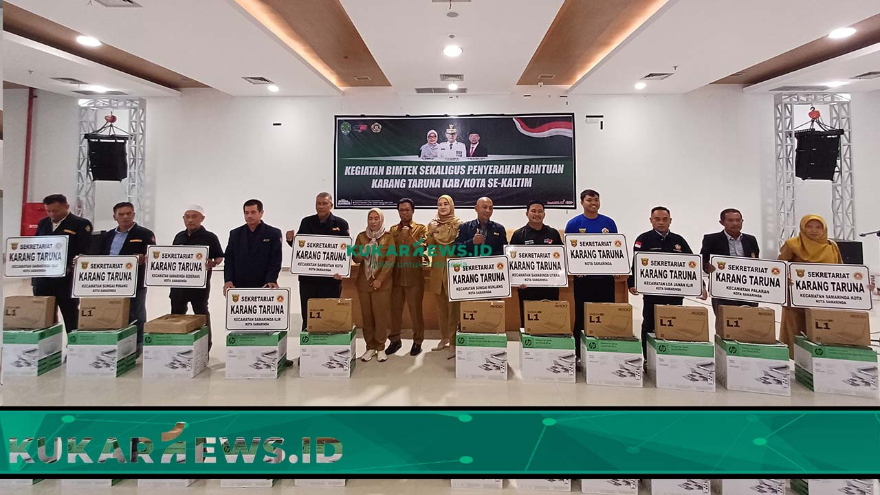 Dispora Kaltim Serahkan Bantuan untuk Karang Taruna Se-Kaltim dan Gelar Bimtek IT