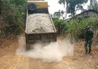 Urat Nadi Ekonomi Baru, Pengamparan Agregat JUT TMMD 130 Dongkrak Kesejahteraan Petani Jembayan Tengah