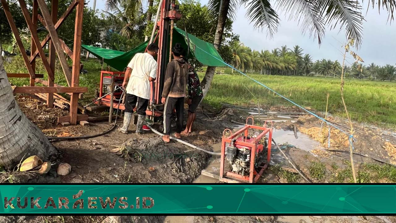 Meski Ada Tantangan Cuaca, Pengeboran Sumber Air Tetap Dikerjakan