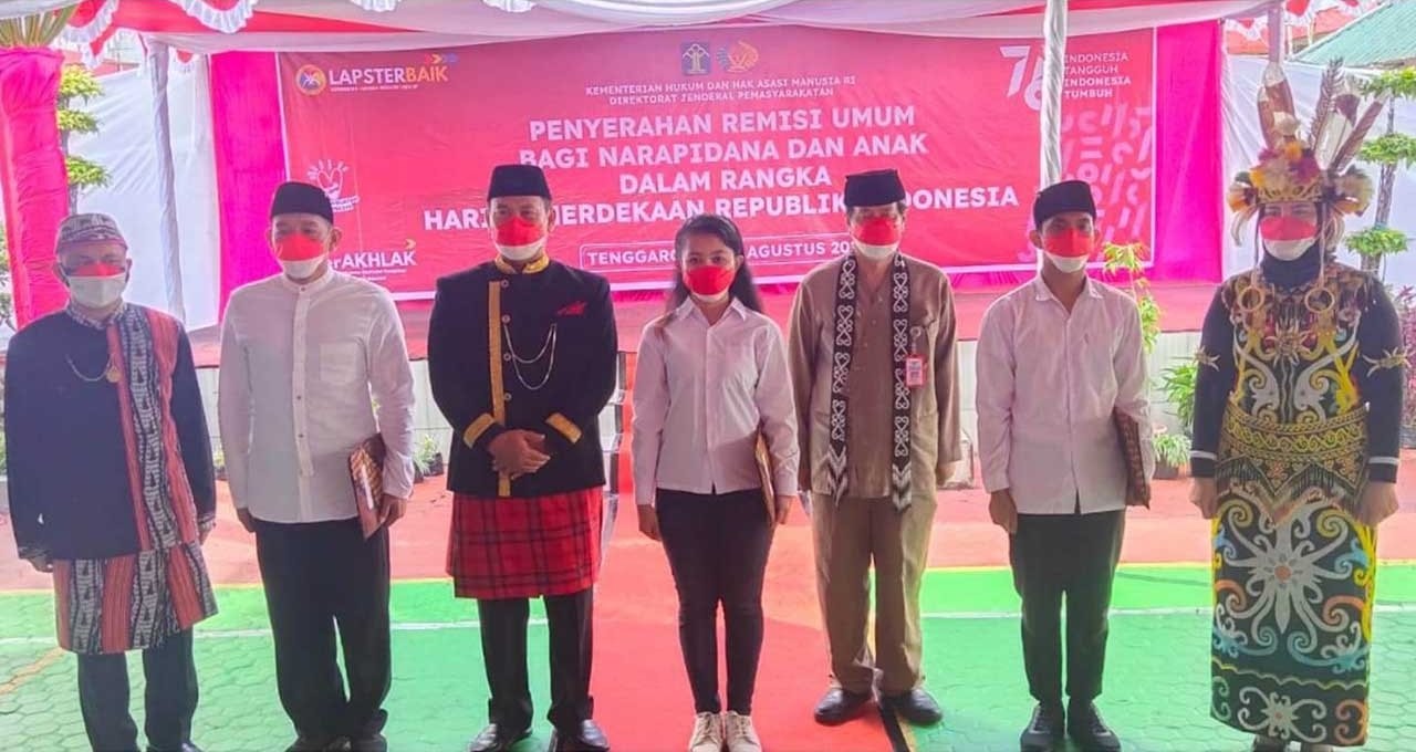 Lapas Perempuan Tenggarong Serahkan Remisi Kepada 212 WBP